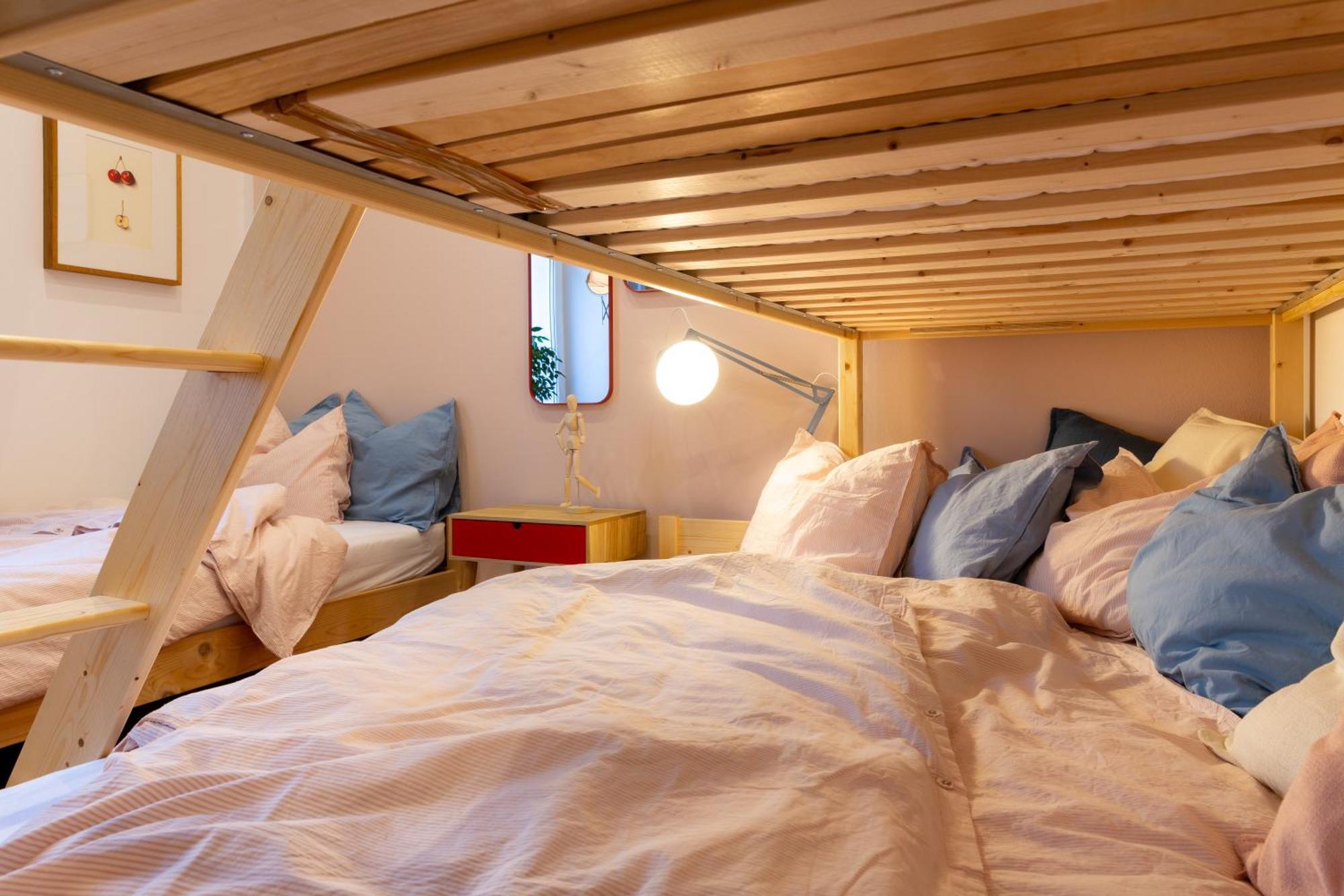 Evergreen - Old Town Spacious Stylish Apartment With Ac And One And A Half Bath, Baby & Kid- Friendly Bratislava Buitenkant foto